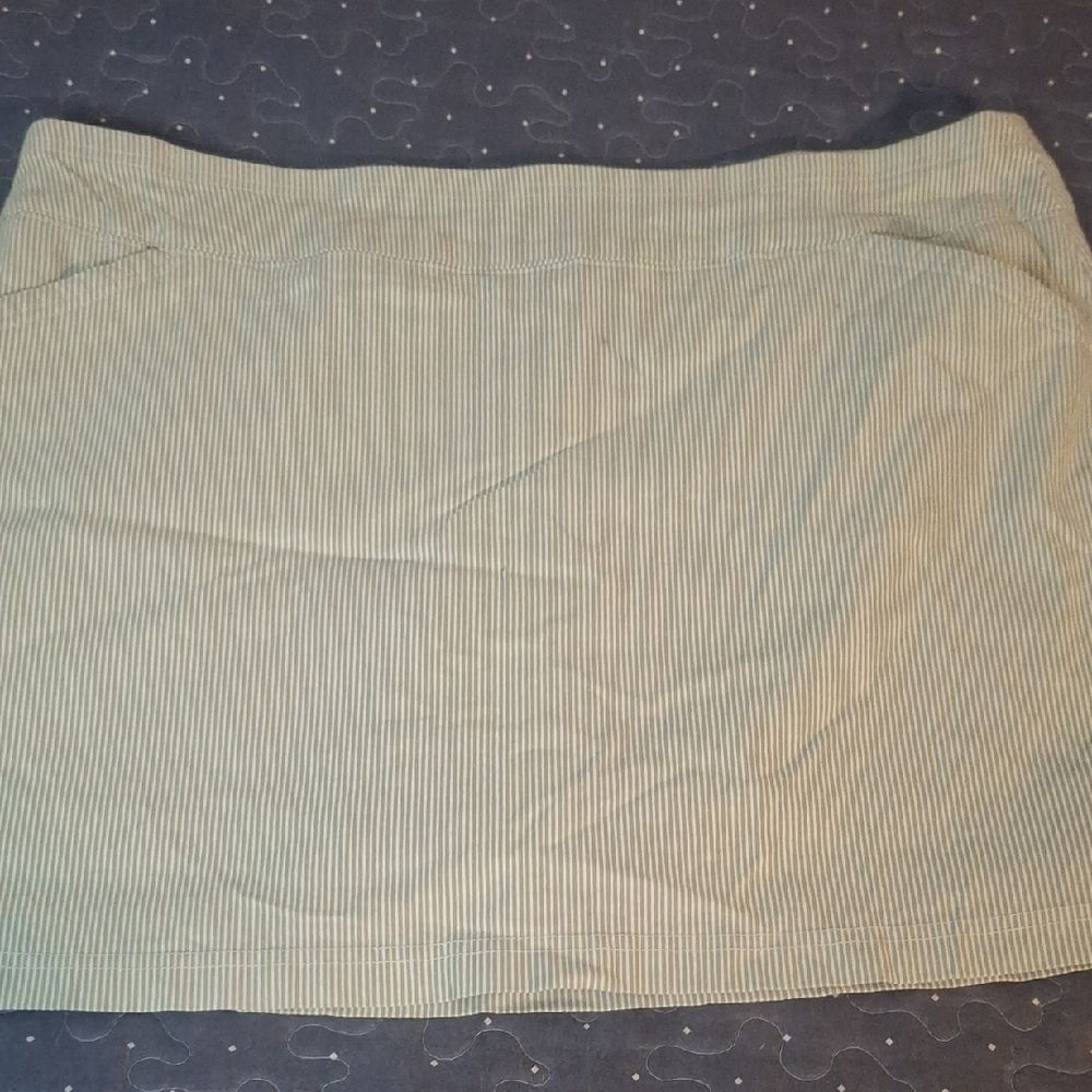 Mario Serrani Green Skort size XXL